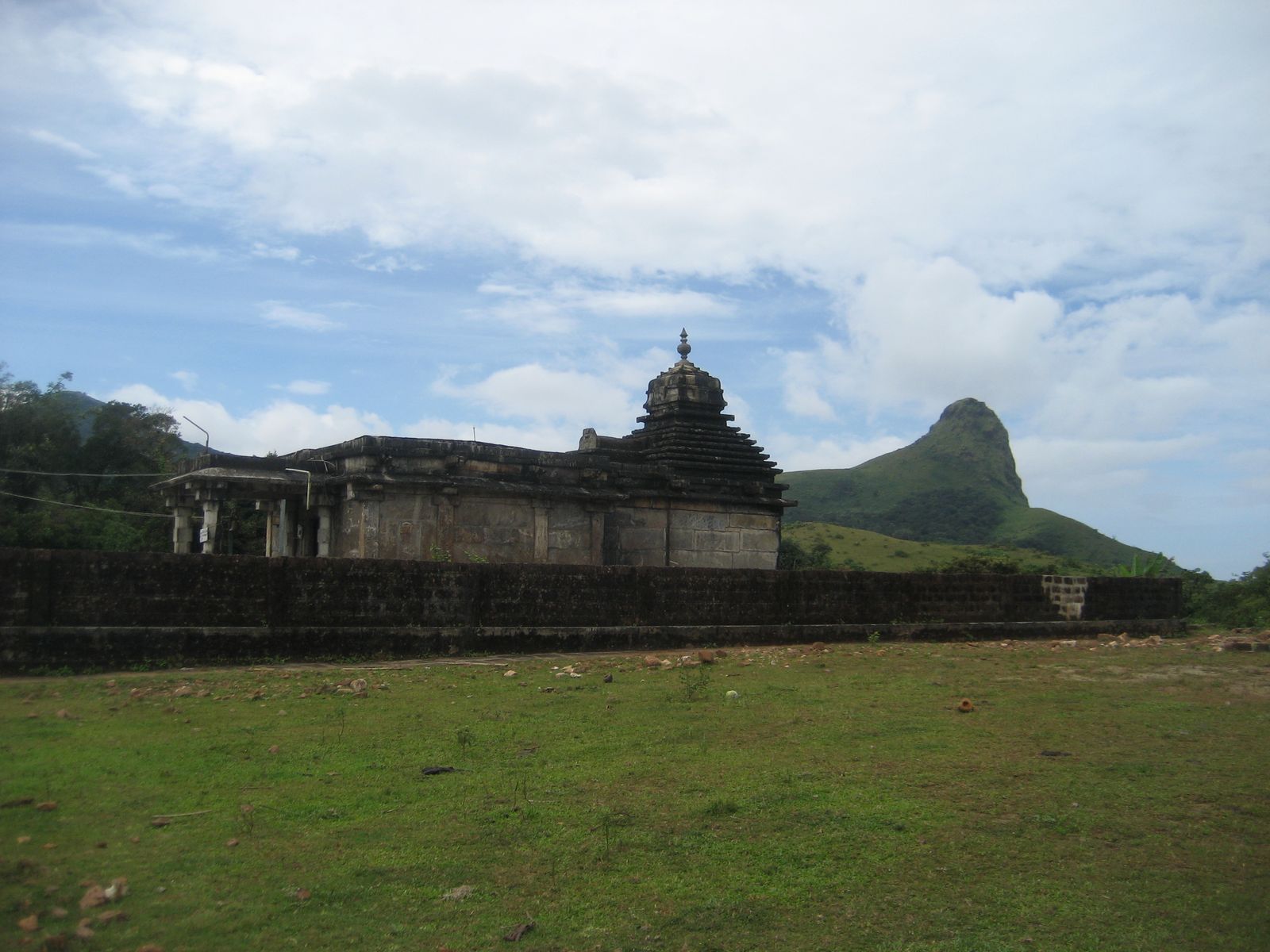 Naanya Bhairaveshwara temple