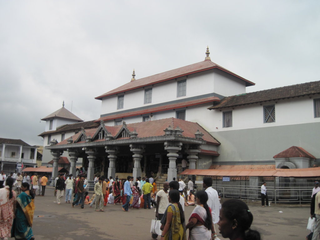 Sri Manjunatha temple near Baalecool resort, Dharmasthala